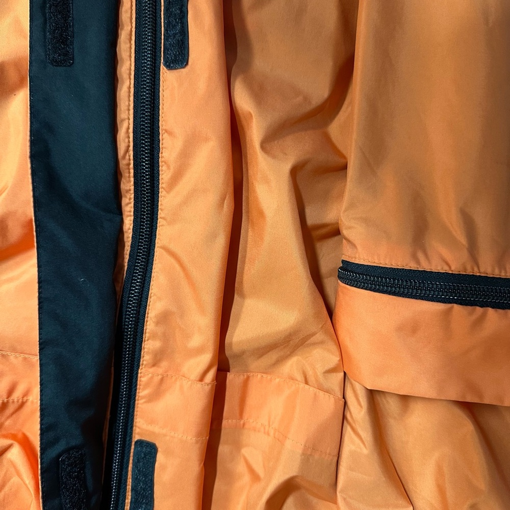 Cutter & Buck Men's Vibrant Orange golf Raincoat like new - Picture 4 of 7